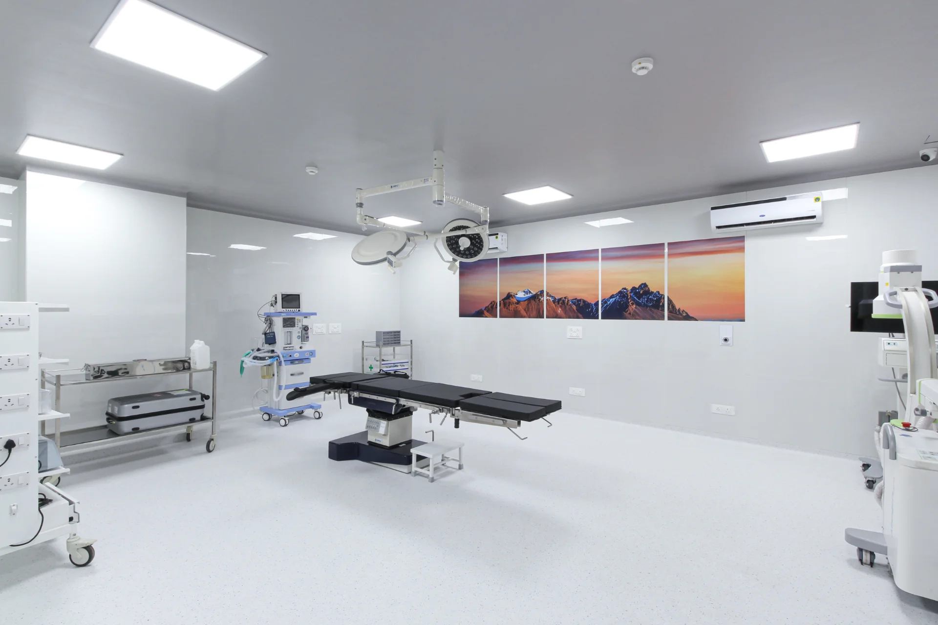 Atman Uro-Gynaec Hospital