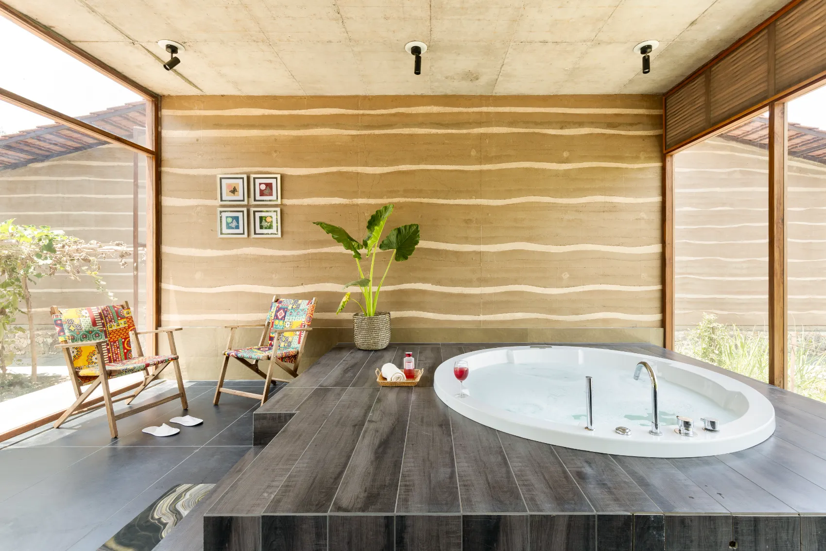 Dr. Rakesh Amroliwala Farmhouse