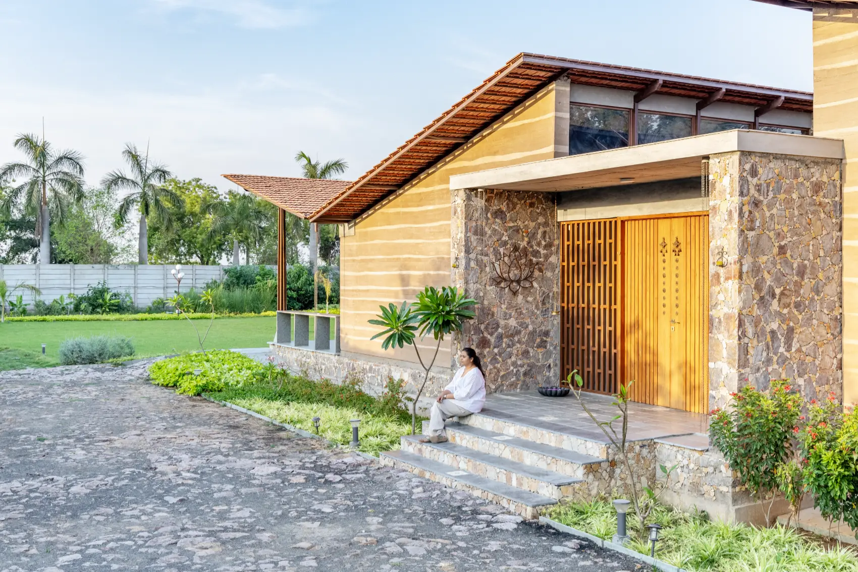 Dr. Rakesh Amroliwala Farmhouse